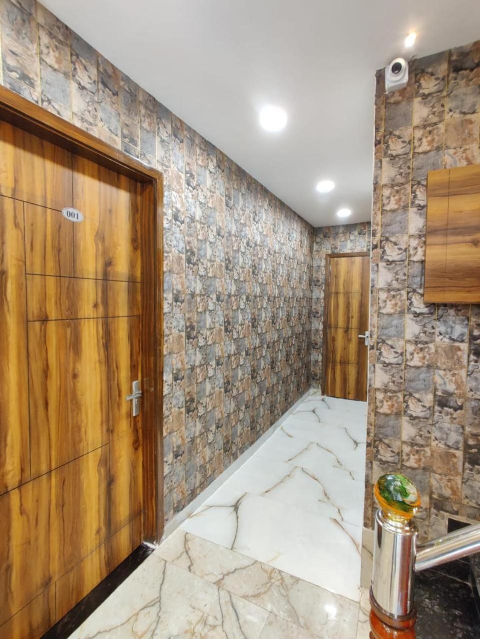 Hotel Gs Amritsar 200 Mtr From Golden Temple Exteriör bild